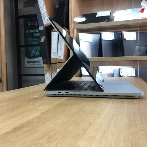 microsoft laptop studio i5 11300h 16gb 256ssd 14" tactile 