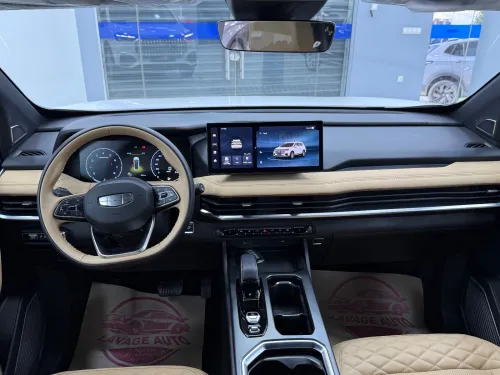 Geely OKAVANGO 2024 7plas