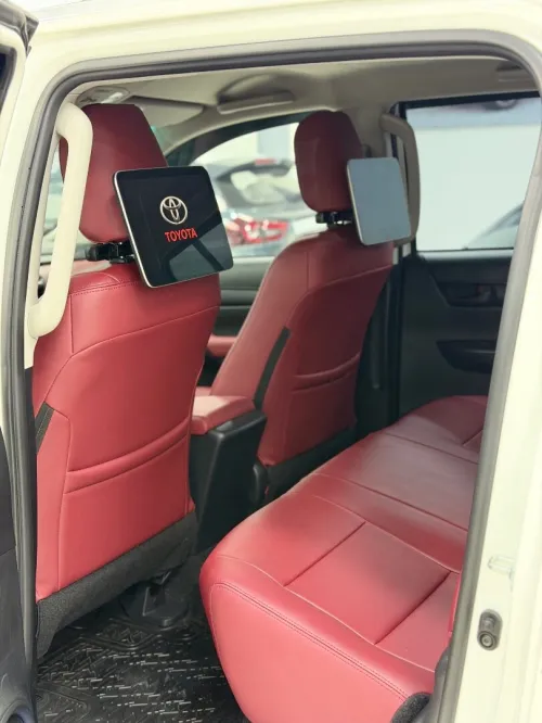 Toyota Revo  2026 4x4