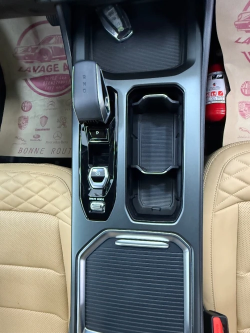 Geely OKAVANGO 2024 7plas