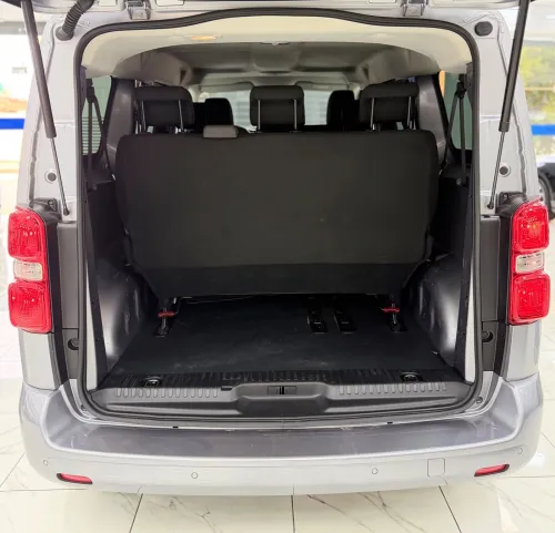 Peugeot Expert 2024 Combi