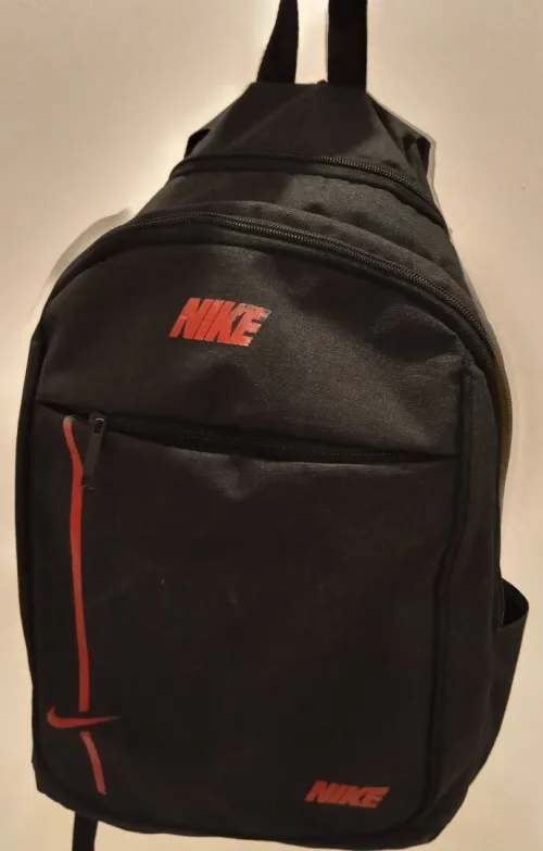 Sac à dos gros et détail 