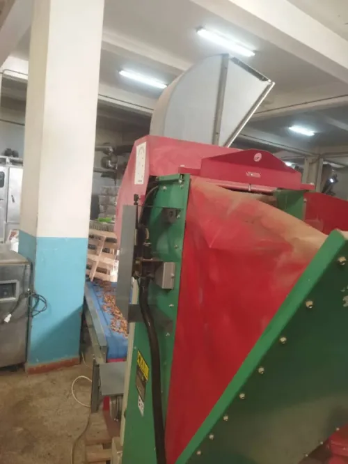 MACHINE  Casseuse  DE NOIX