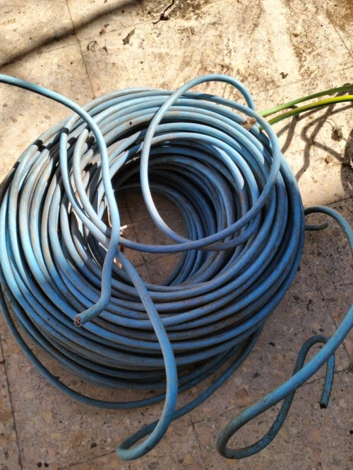 Articles d'électricité