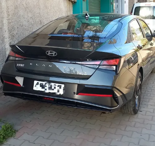 Hyundai Elantra 2025 Glx