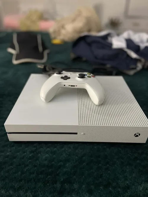 Xbox one s