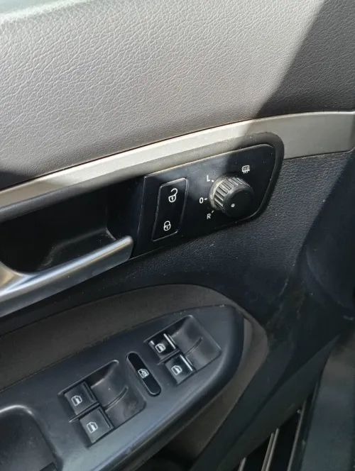 Volkswagen Touran 2014 Life