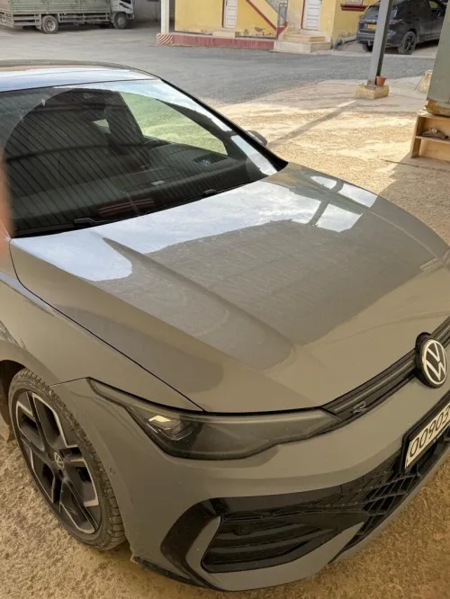 Volkswagen Golf 8 2025 R
