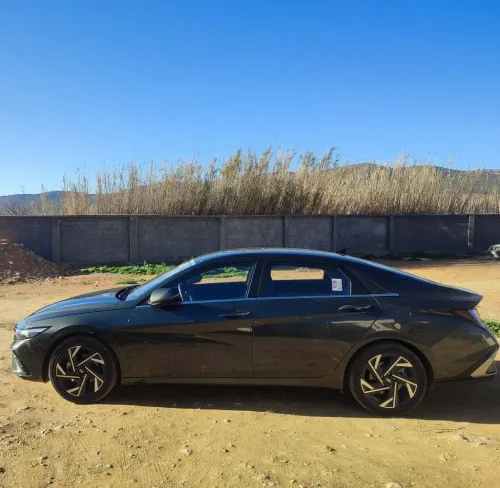 Hyundai ELANTRA 2025 FULL OPTION
