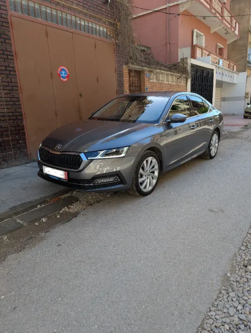 Skoda octavia 2024 Style +