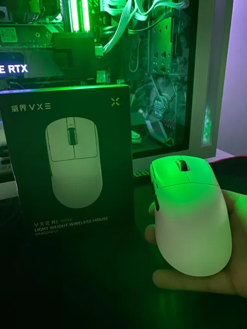 Souris gaming et clavier