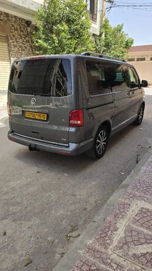 Volkswagen Multivan 2016 