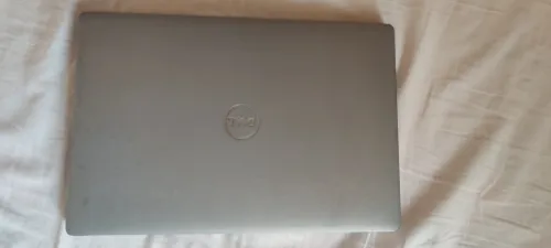 Laptop Dell écran tactile i5 vpro 10gen 16/256