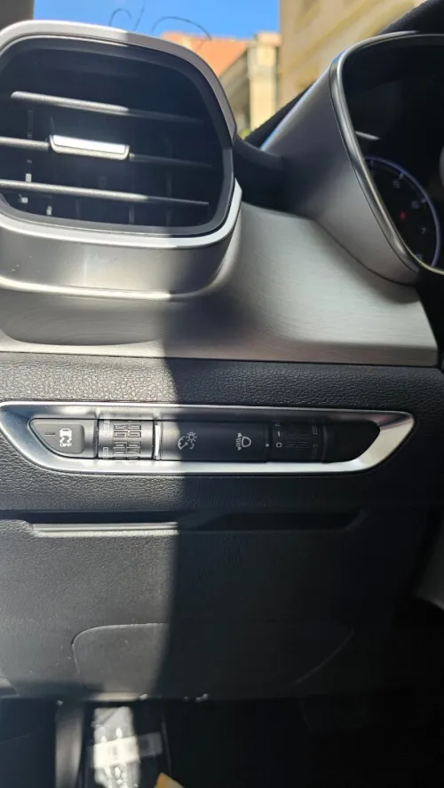Geely Coolray 2025 