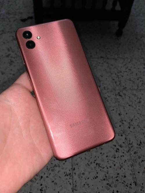 Samsung A04