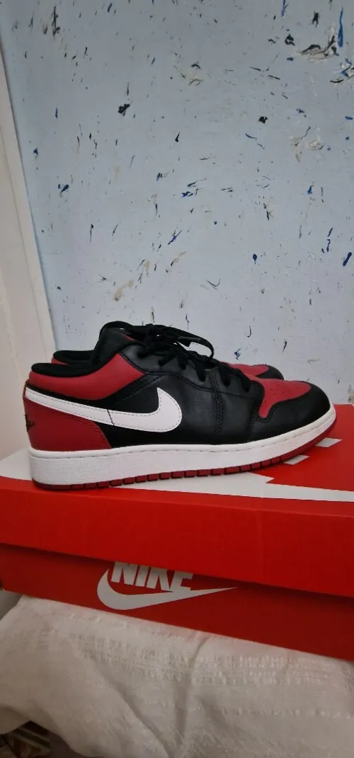 Basket nike air jordan original  pointure  39
