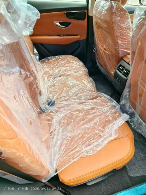 Jetour  X70 PLUS 2026 Luxury Edition 7 places 