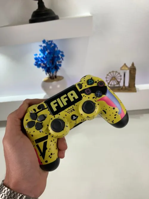 SONY DualShock Manette PS4 Sans Fil, Batterie Rechargeable (High Copy) Limited Edition FIFA