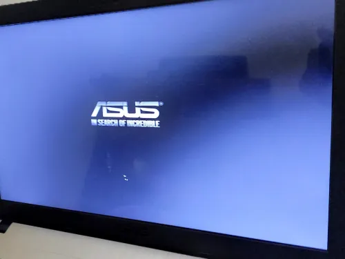 pc gamer asus i7 7eme Ram 8GO Disque 1TO Carte graphique AMD+Intel 