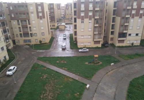 Cherche location Appartement Studio F2 F3 Alger Bordj el kiffan