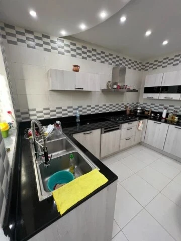 Vente Appartement Niveau de villa F4 Alger Mohammadia