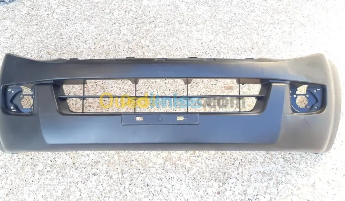 PARE CHOC AVANT ISUZU D-MAX 2015