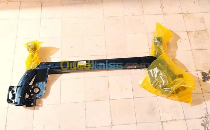 ESSIEU ARRIERE KIA PICANTO 55100-G6200