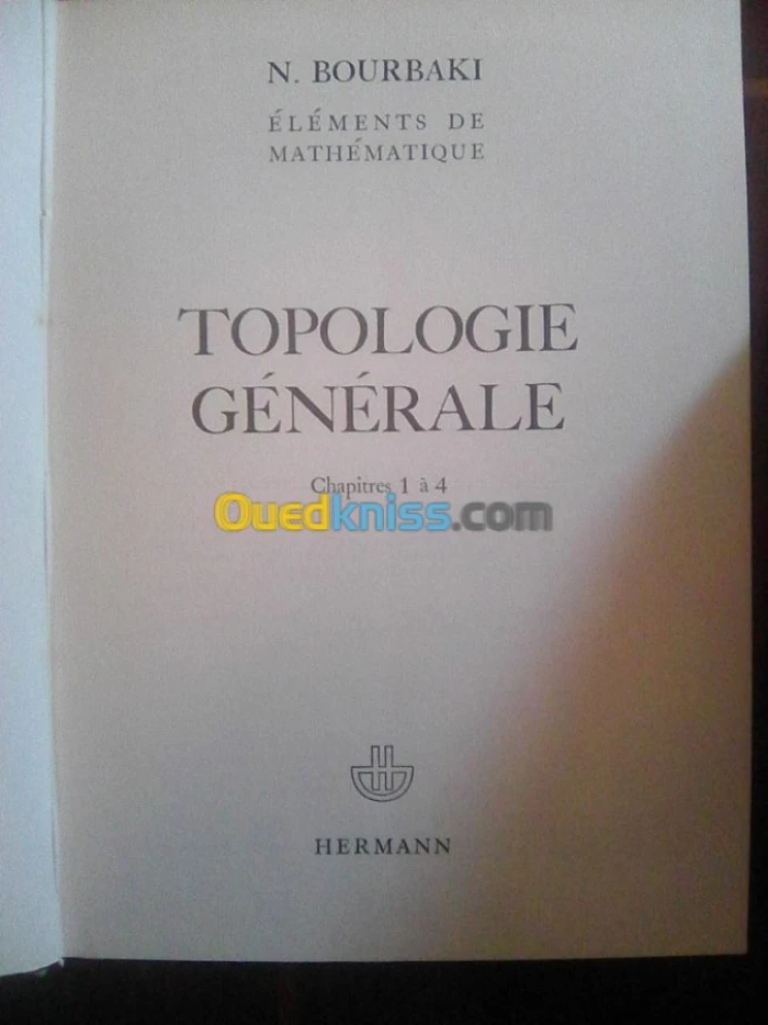 ELEMENTS DE MATHEMATIQUES  par BOURBAKI