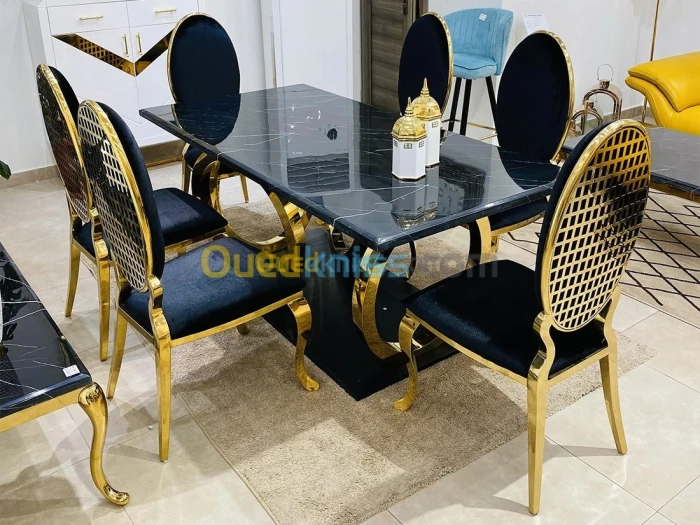 Table de salle à manger avec 6 chaises