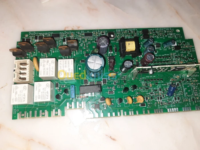 Carte lave-vaisselle ariston