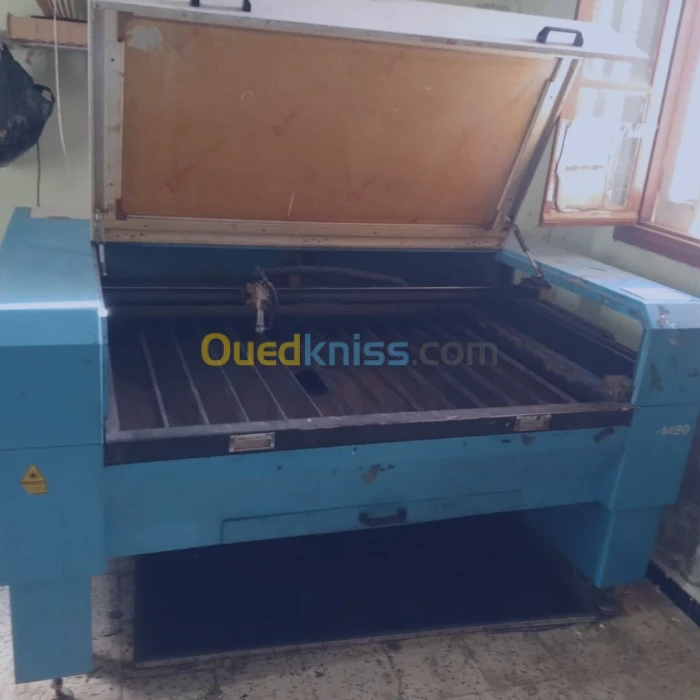 MACHINE CNC LASER 
