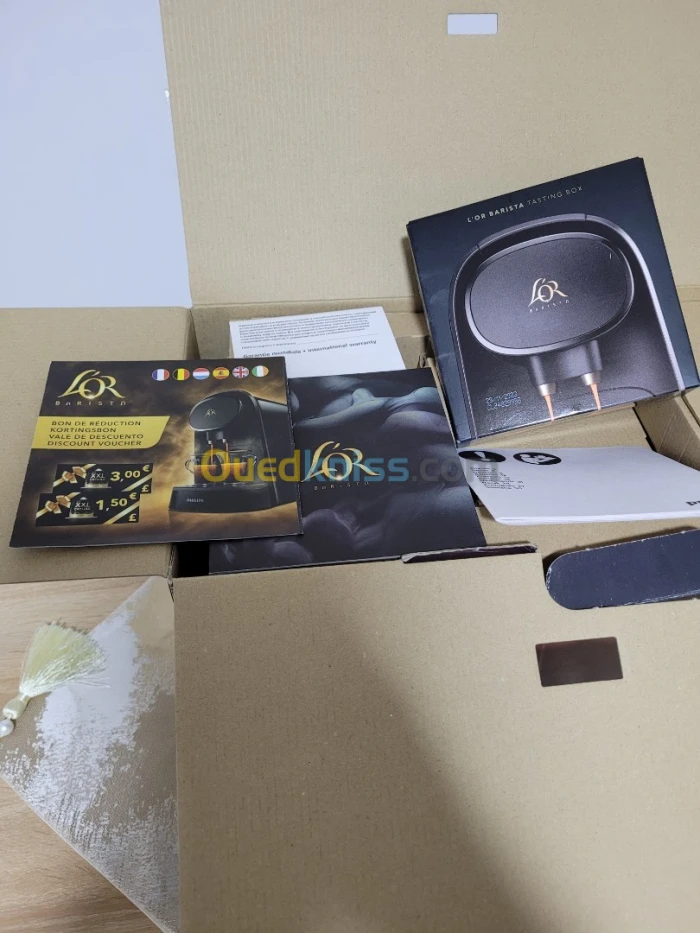 Machine à café l'or Barista avec 10 Capsules 