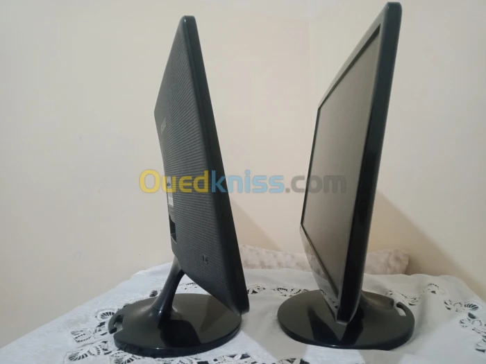 Samsung écran 22 pouce tres bon état