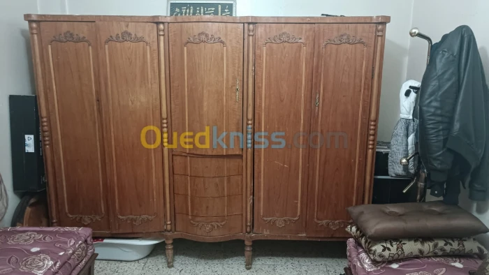 Armoire vintage lati خزانة