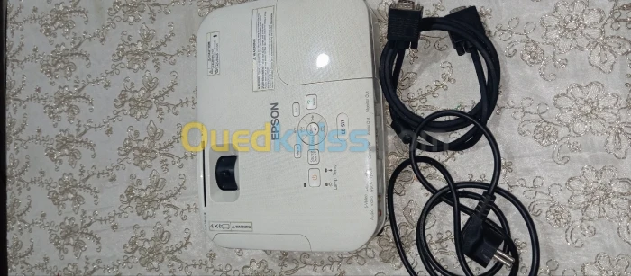 Datashow projecteur epson eb-s11