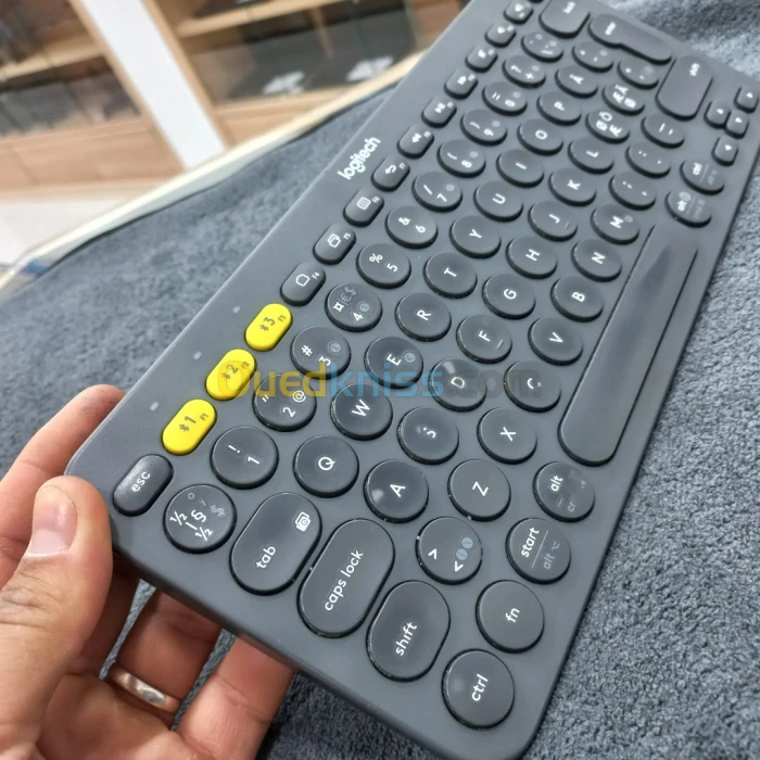 Clavier Logitech K380