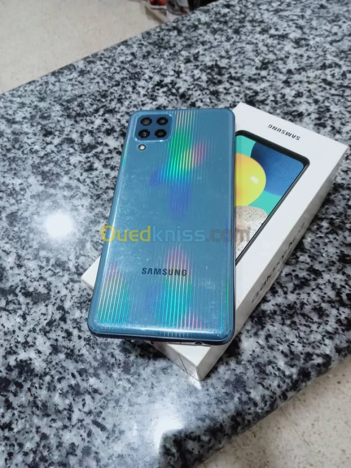 Samsung M32
