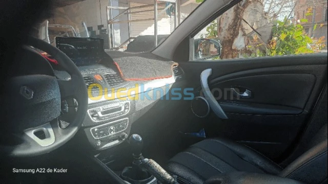 Renault Fluence 2010 Fluence