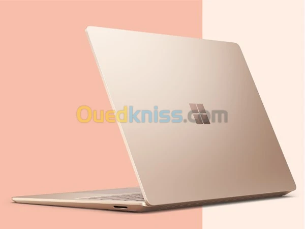 Microsoft Surface Laptop 5 - Intel Core i7 -1255U -16G - 512G SSD - 13.5 Écran tactile - Windows 11 