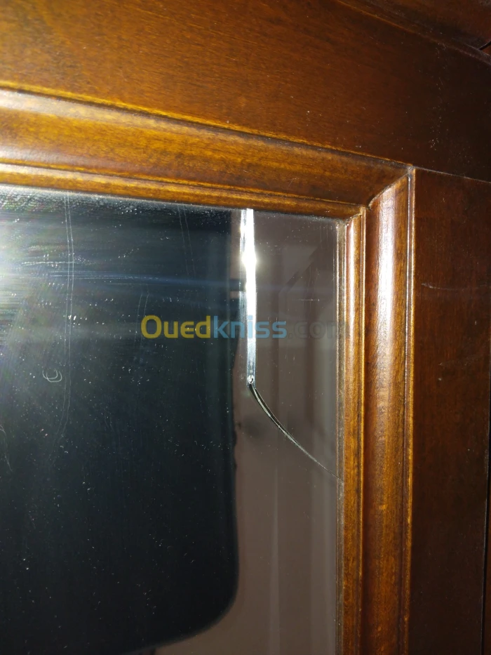 Armoire hêtre 4 portes