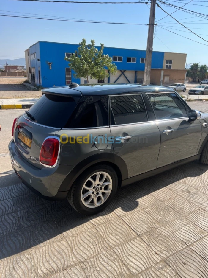 Mini Cooper D 2017 5-Portes
