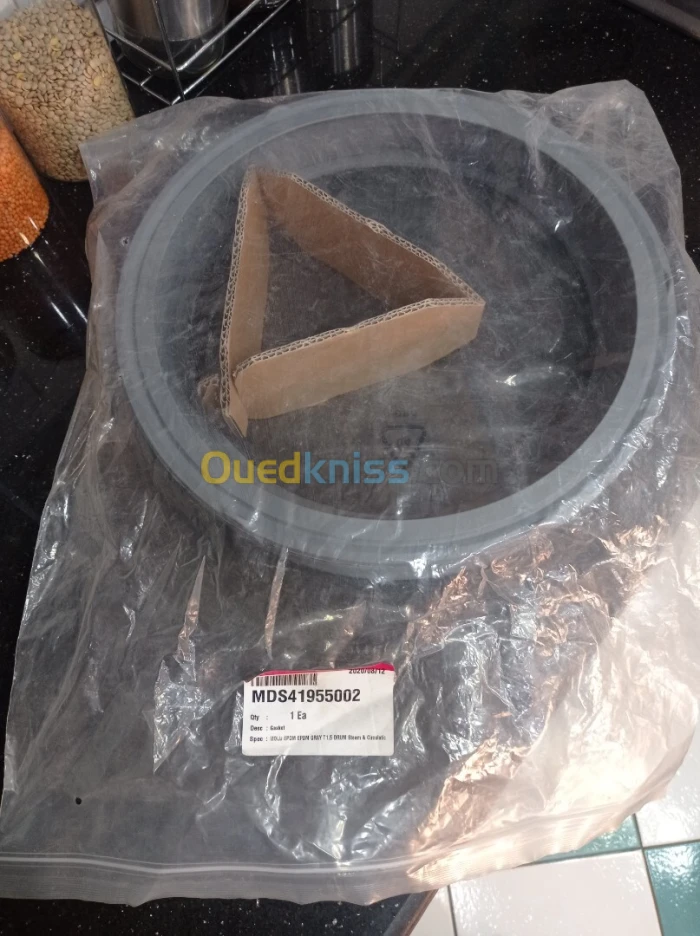 Joint de hublot d'origine pour Lave Linge de Marque LG modèle Direct Drive 8 Kg .
