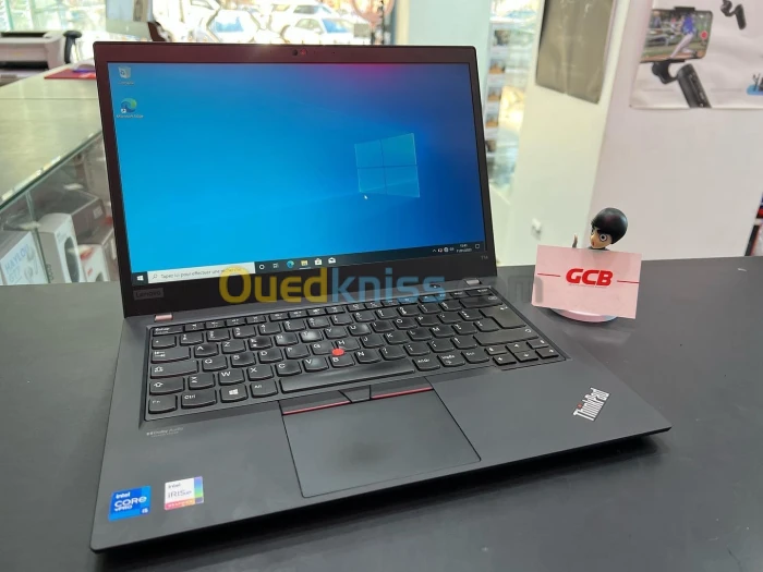 LENOVO THINKPAD T14 GEN 2 Intel Core i5-1145G7 8 Mo ,à 4,40 GHz, avec IPU 16GB 512GB SSD 14" FACE ID