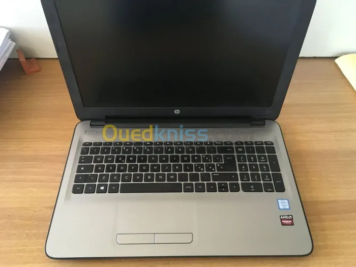 HP 15 i7-6500U/8Go/512Go/AMD R7 M340/15.6"