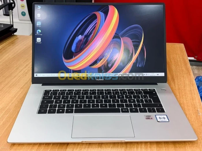 HUAWEI D15 I3 10ÈME 8G 256G 15.6 