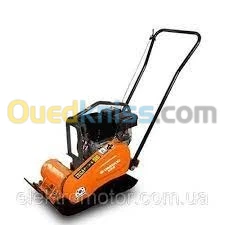 COMPACTEUR A PLAQUE A ESSENCE