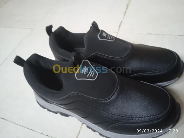 Basquet homme orthopédique noir حذاء رجالي خفيف لون أسود نوعية جيدة