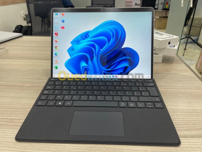 Microsoft Surface Pro 8 i5 8go 256ssd +pencil
