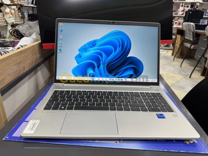HP ELITEBOOK 650 G10 i7 1365u 16go 512ssd 