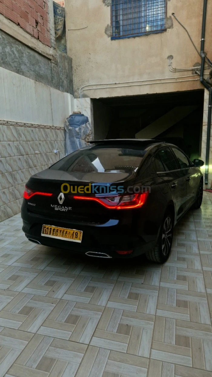 Renault Megane 2023 Intense